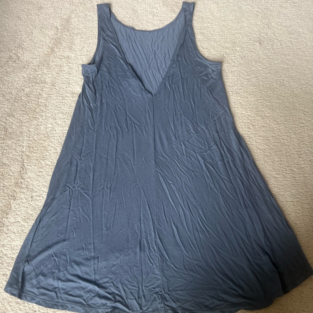 BCBG Generation Tank - Picture 2 of 2